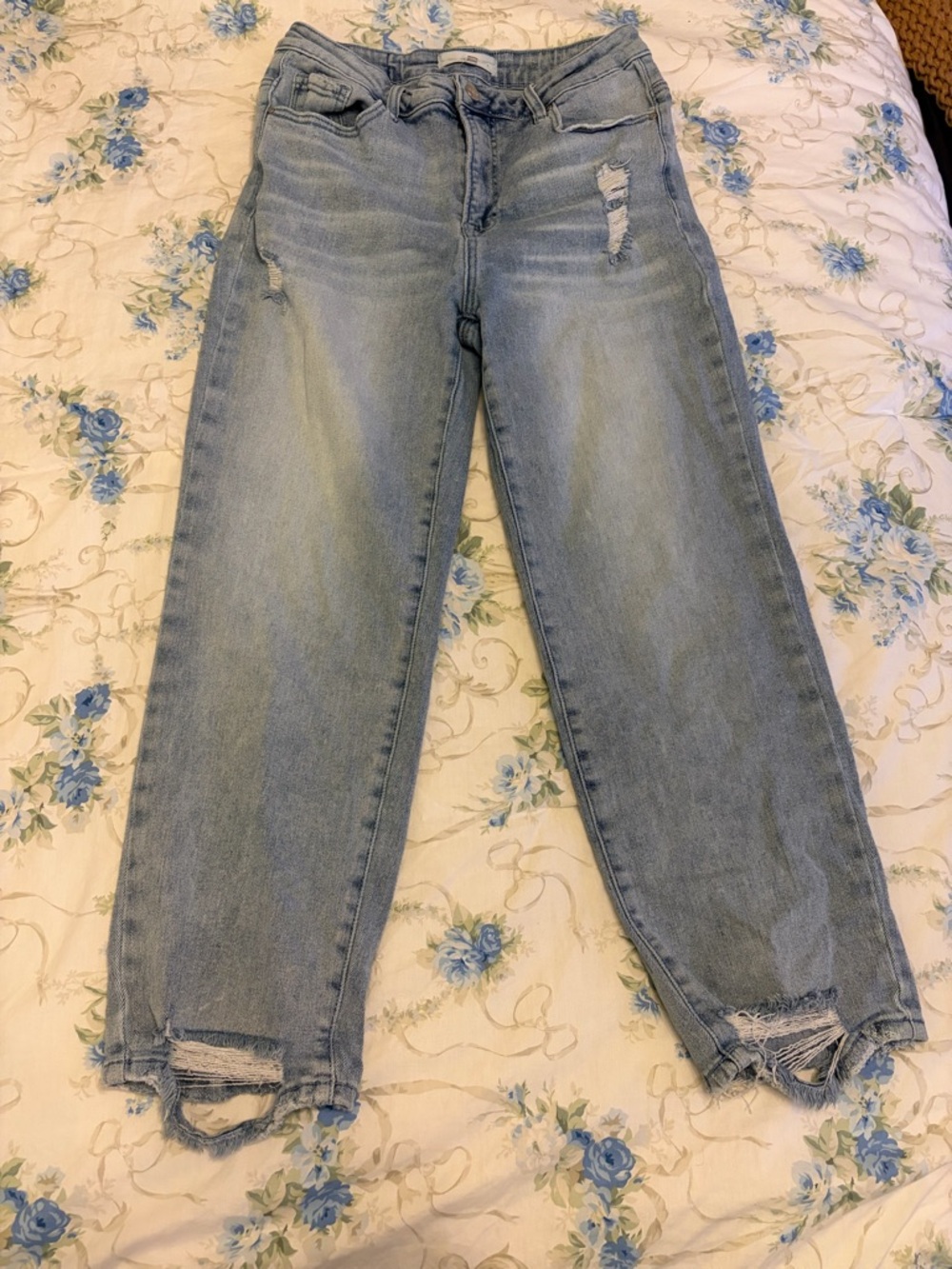 Light Blue Distressed Boyfriend Jeans — Relaxed Fit